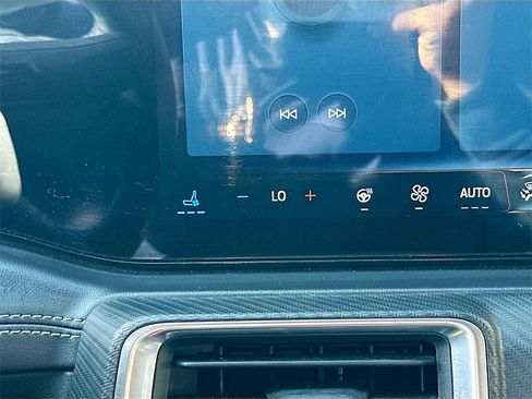 Used 2024 Ford Mustang Premium image 19