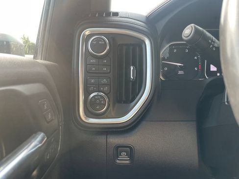 Used 2022 GMC Sierra 2500 Denali AWD/4WD image 12