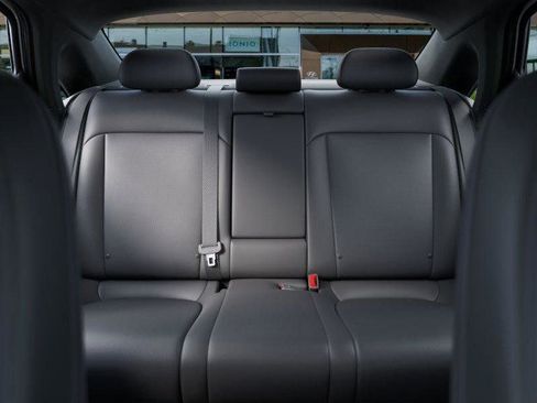 New 2025 Hyundai Ioniq 6 SEL image 12