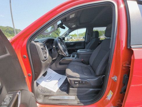 Used 2022 Chevrolet Silverado 1500 LT Trail Boss w/ Safety Package image 29