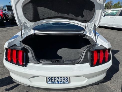 Used 2022 Ford Mustang Coupe image 25