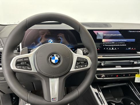New 2026 BMW X5 xDrive40i w/ M Sport Package image 22