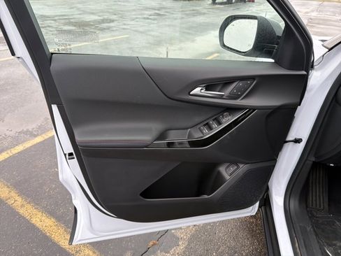 New 2026 Chevrolet Equinox RS w/ Convenience Package III image 10