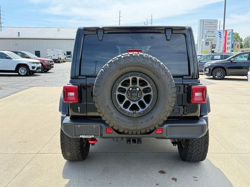 Used 2023 Jeep Wrangler Unlimited Rubicon w/ Xtreme 35 Tire Package AWD/4WD image 6