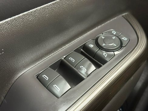 Used 2022 GMC Acadia SLT w/ Preferred Package AWD/4WD image 42