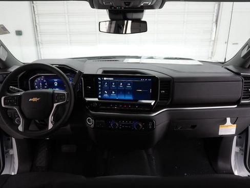 New 2026 Chevrolet Silverado 1500 LT w/ Texas Edition Plus AWD/4WD image 29