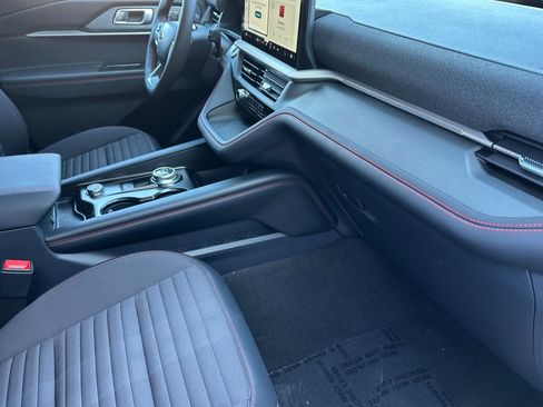 New 2026 Ford Explorer ST-Line image 41