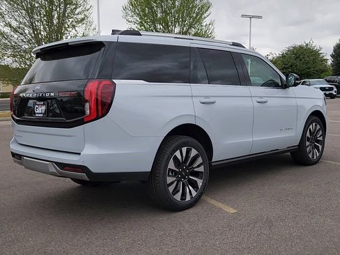 New 2026 Ford Expedition Platinum AWD/4WD image 14