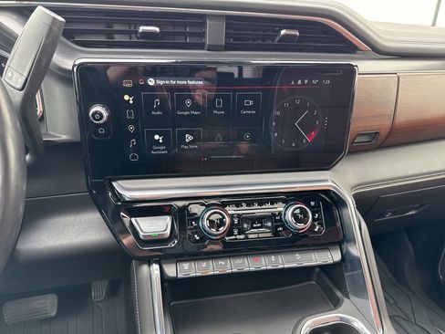 Used 2025 GMC Sierra 3500 Denali Ultimate image 25