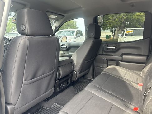 Used 2025 Chevrolet Silverado 1500 Custom w/ Turbomax Blackout Package RWD image 33
