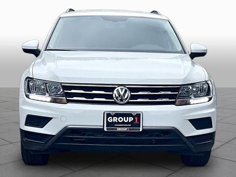 Used 2021 Volkswagen Tiguan SE FWD image 4