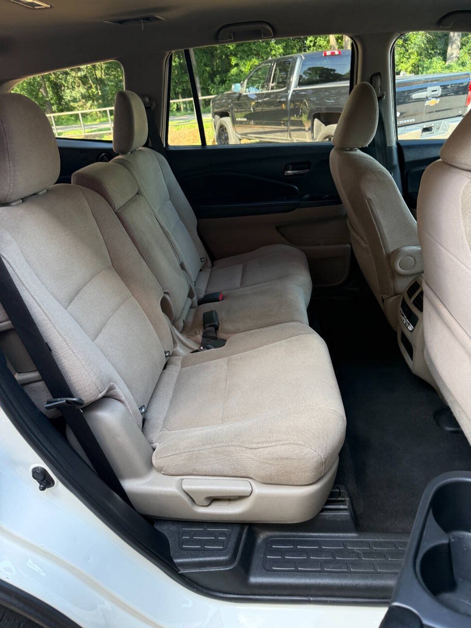 Used 2017 Honda Pilot EX image 18
