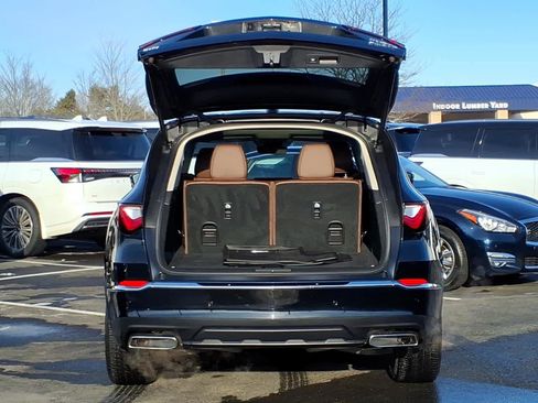 Used 2023 Acura MDX SH-AWD w/ Technology Package image 10