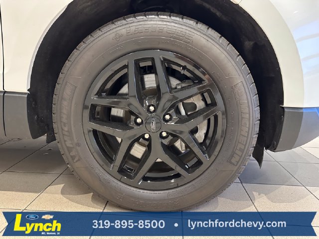Certified 2024 Ford Edge SEL w/ Convenience Package AWD/4WD image 30