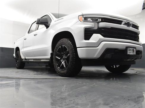 Used 2025 Chevrolet Silverado 1500 RST w/ Convenience Package II image 17