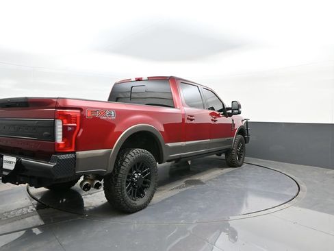 Used 2017 Ford F250 King Ranch w/ King Ranch Ultimate Package image 4