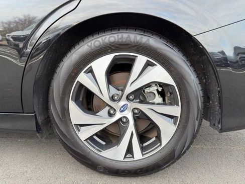 Used 2025 Subaru Legacy Premium image 25