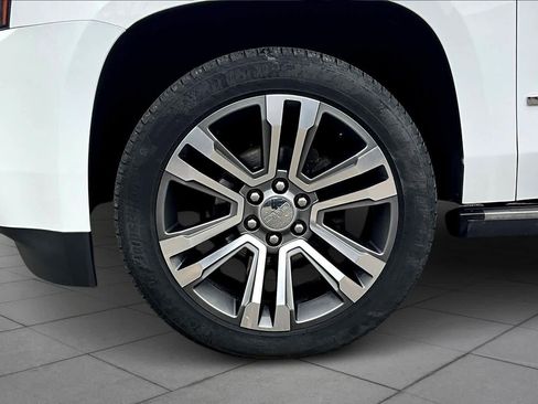 Used 2019 GMC Yukon Denali w/ Denali Ultimate Package image 10