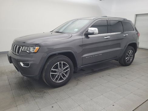 Used 2018 Jeep Grand Cherokee Limited image 2