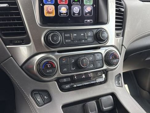 Used 2019 Chevrolet Tahoe LT image 14