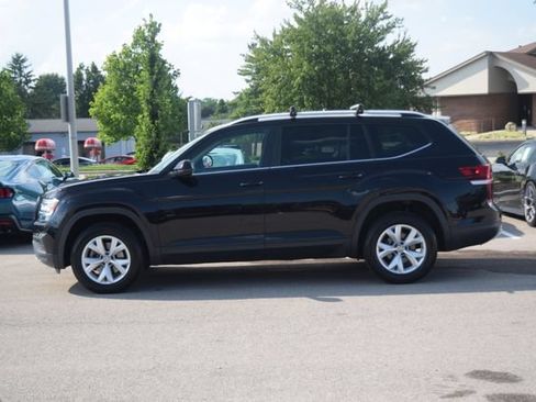 Used 2018 Volkswagen Atlas Launch Edition FWD image 24