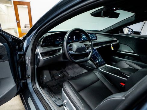 Used 2024 Lucid Air Pure image 32