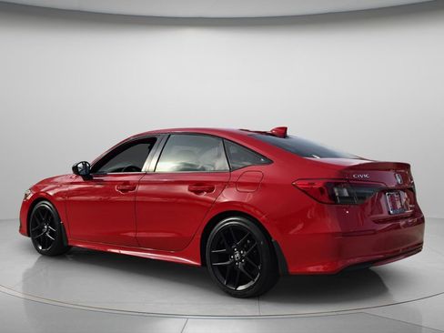 Used 2024 Honda Civic Sport image 8