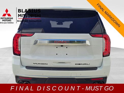 Used 2023 GMC Yukon XL Denali image 16
