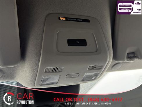 Used 2023 Ford Transit 250 Medium Roof AWD image 18