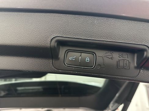 Used 2022 Ford Explorer ST w/ Equipment Group 401A AWD/4WD image 37