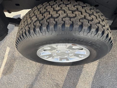 Used 2008 Chevrolet Colorado LT image 6