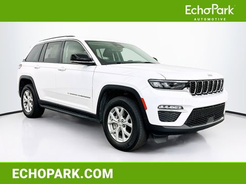 Used 2023 Jeep Grand Cherokee Limited image 1