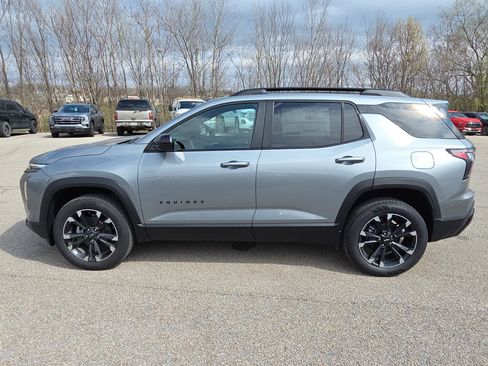 New 2026 Chevrolet Equinox RS w/ Convenience Package III image 5