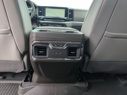 New 2026 Chevrolet Silverado 1500 LTZ w/ LTZ Premium Package AWD/4WD image 33