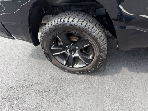 Used 2021 RAM 1500 Big Horn AWD/4WD image 11