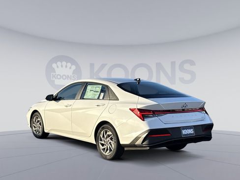 New 2026 Hyundai Elantra Blue w/ Cargo Package image 4