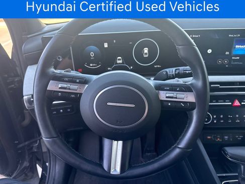 Certified 2025 Hyundai Santa Cruz Limited AWD/4WD image 18