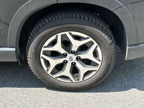 Certified 2021 Subaru Forester Premium w/ Popular Package #1 AWD/4WD image 5