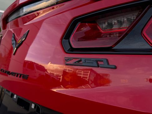 Used 2017 Chevrolet Corvette Stingray Coupe image 13