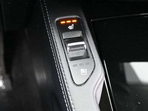 Used 2024 Kia Telluride EX AWD/4WD image 23