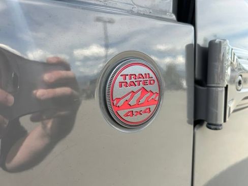 Used 2019 Jeep Wrangler Rubicon AWD/4WD image 11