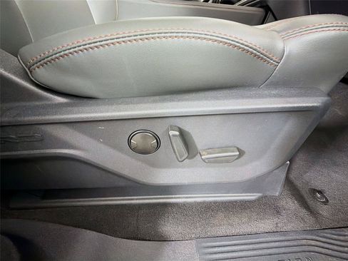 Used 2025 Ford Expedition Max Active AWD/4WD image 35