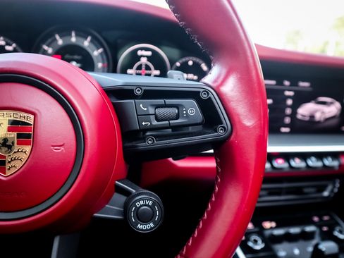 Used 2022 Porsche 911 Turbo AWD/4WD image 20