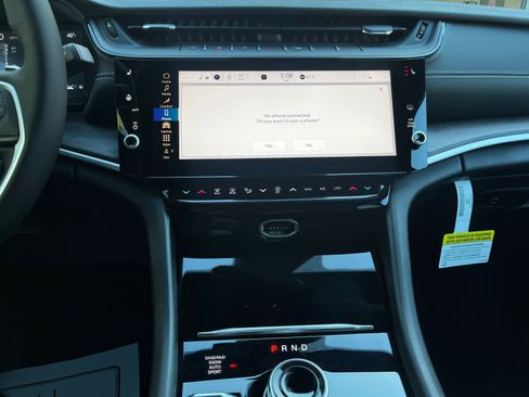 New 2026 Jeep Grand Cherokee Limited image 24