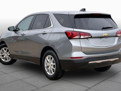 Used 2023 Chevrolet Equinox LT FWD image 11