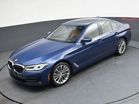 Used 2022 BMW 540i xDrive w/ Premium Package image 24