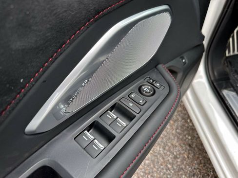 Used 2025 Acura RDX A-Spec image 18