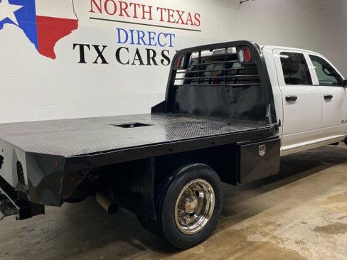 Used 2021 RAM 5500 Tradesman w/ Chrome Appearance Group image 5