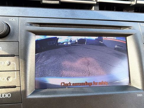 Used 2015 Toyota Prius Two image 12