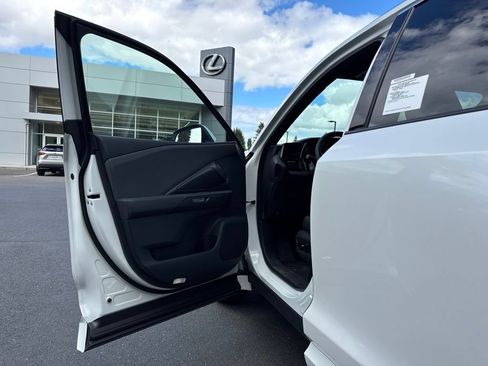 New 2026 Lexus TX 350 AWD image 10